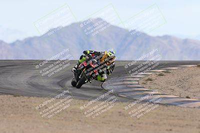 media/Nov-16-2025-Race Pace (Sun) [[8c5fa54630]]/Non Verified Riders (1st 20 Minutes)/6-Turn 12 (2pm)/